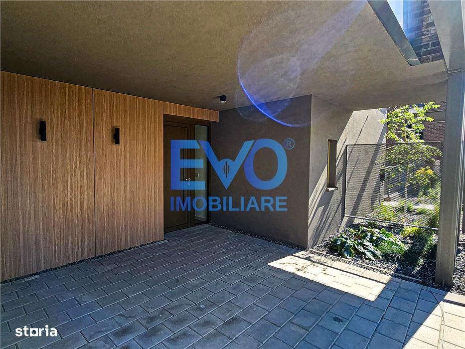 Casa moderna de vanzare, Miradis complex de case premium