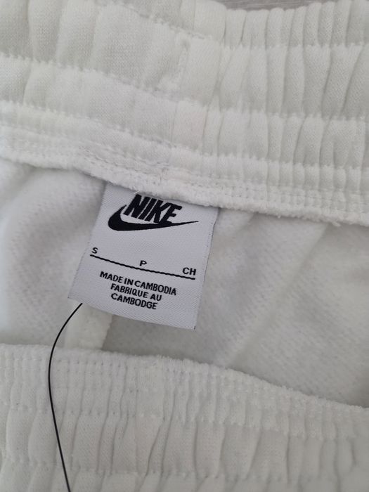 Оргинално долнище Nike