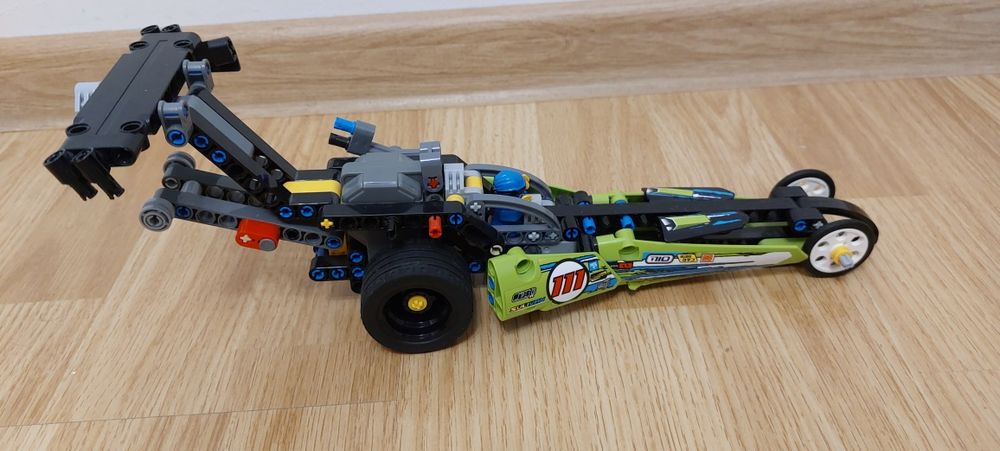 Lego city tehnic 42103