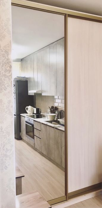 Продам 1-комнатную квартиру-студию