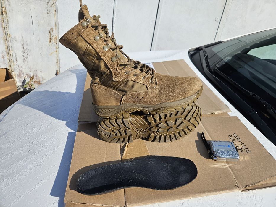 Bocanci vara Belleville 42