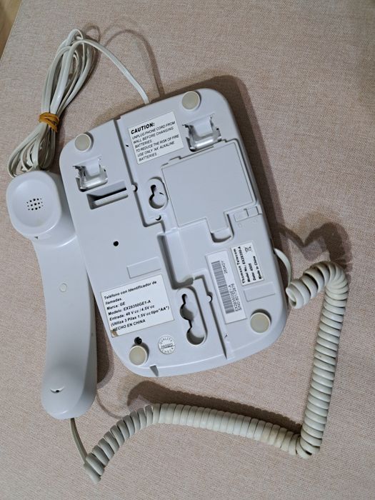 Стационарен телефон