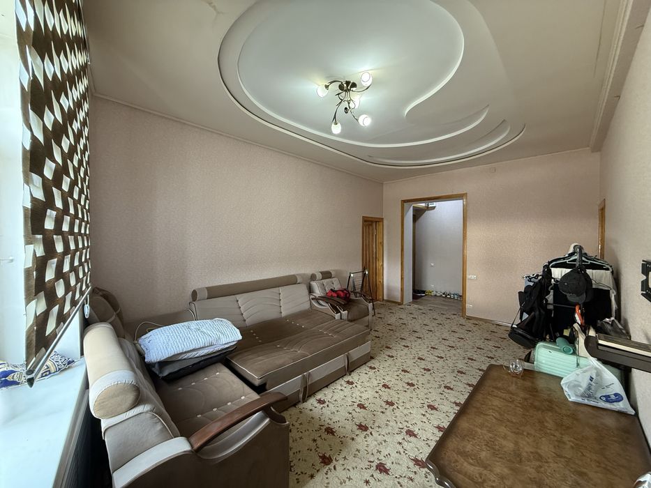 Ц-12, Лабзак Продаётся 2х комнатная квартира