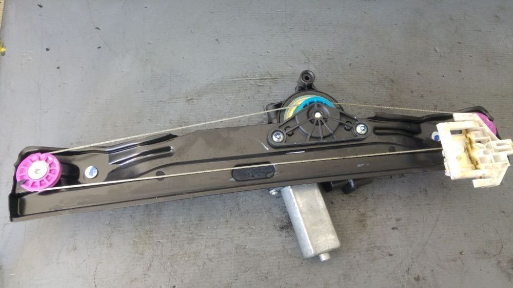macara cu motoras dreapta spate bmw seria 2 f45  13262410  71019003 7296386-08