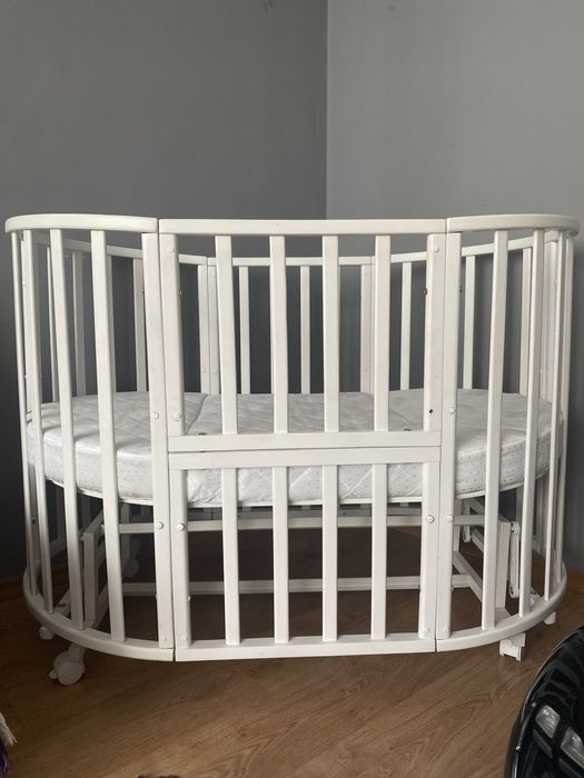 Продам кроватку