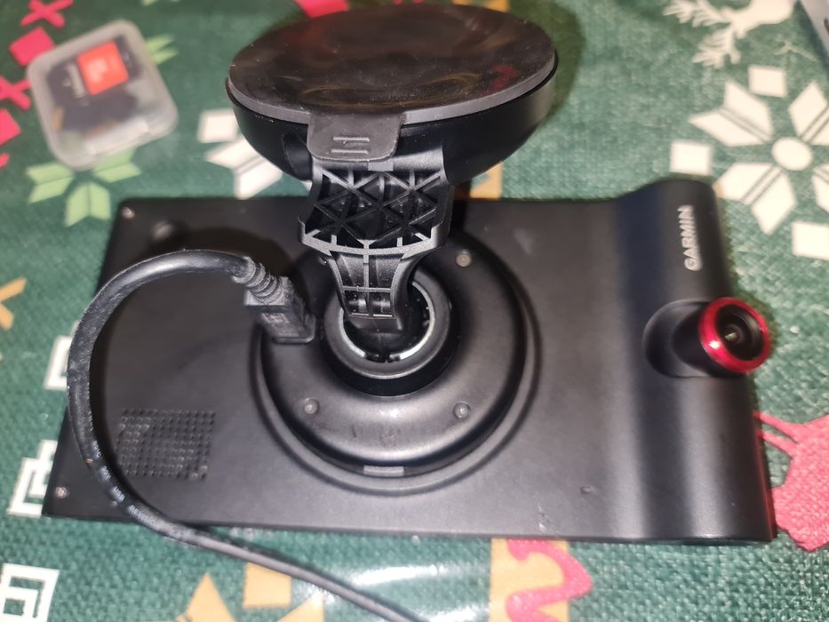 GARMIN NUVICAM cu Dash Cam cu toate accesoriile