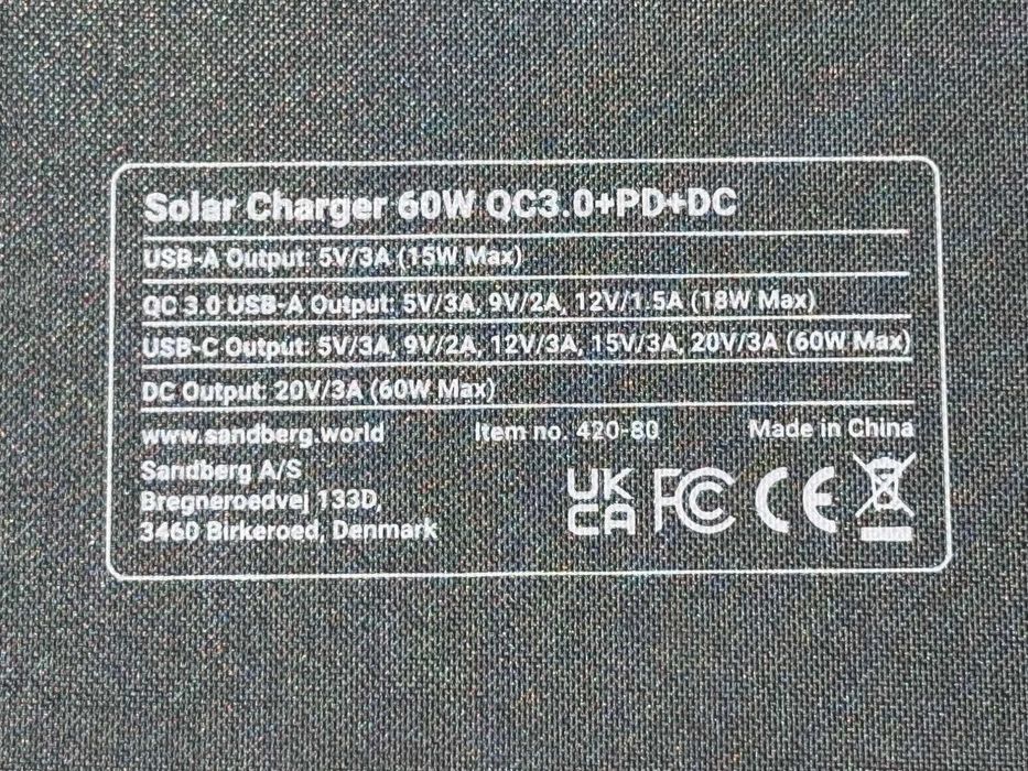 Продавам соларен панел Sandberg Solar Charger 60W, черен, SNB-420-80 - отлично състояние