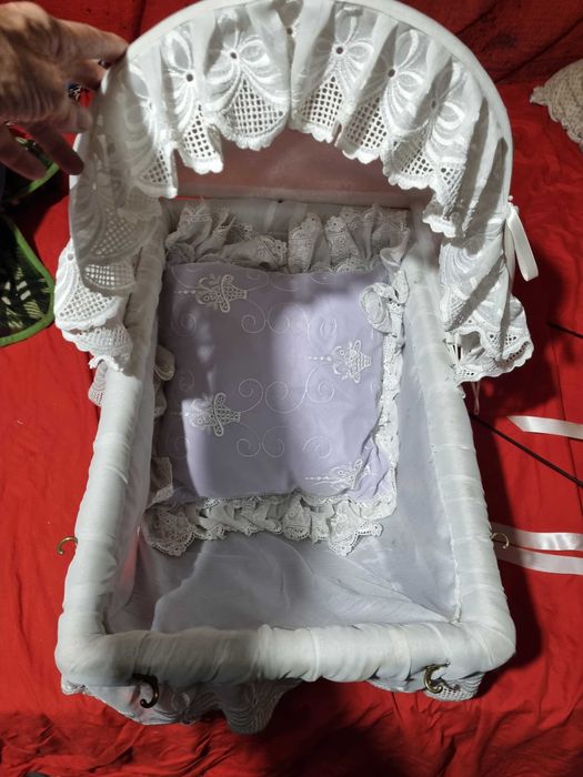 Cos  leagăn  din rafie pentru bebe