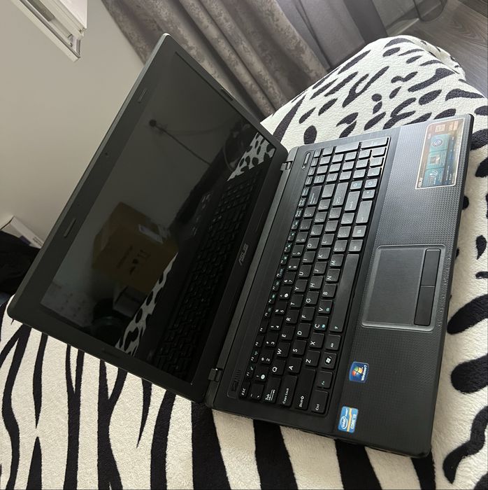 Laptop Asus X54H Series intel core i3