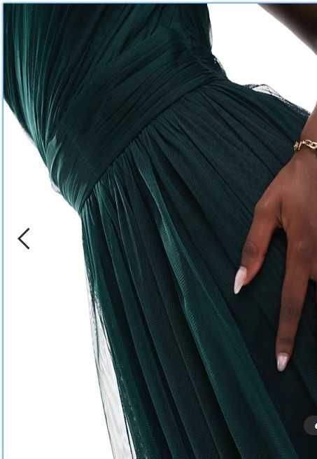 Абитюрентска рокля