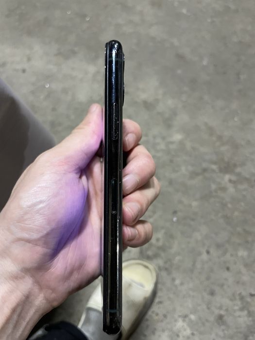 Продаеться iphone 11 pro