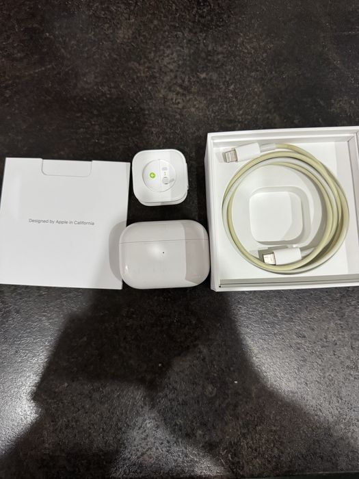 AirPods Pro generatia 1