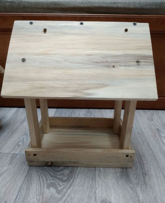 Кормушка для птиц