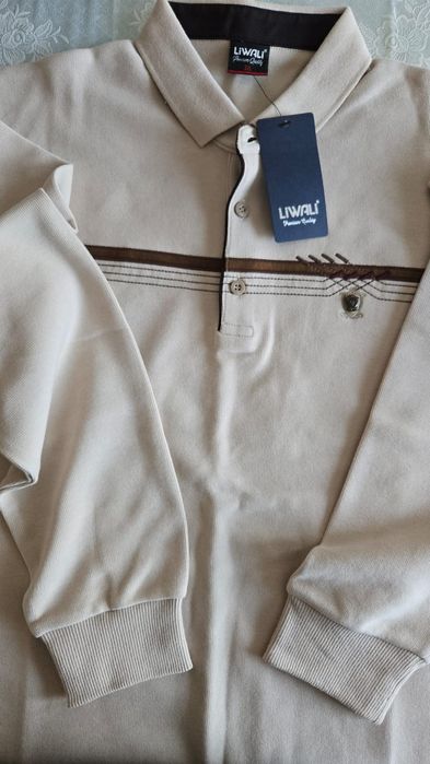 Продам новый свитер