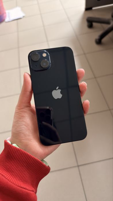 Продаю iphone 13 128gb