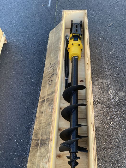 Foreza petru utilaj hidraulica cu burghiu inclus petru miniexcavator