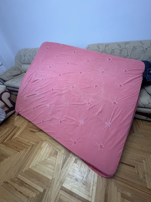 Матрас отдам бесплатно