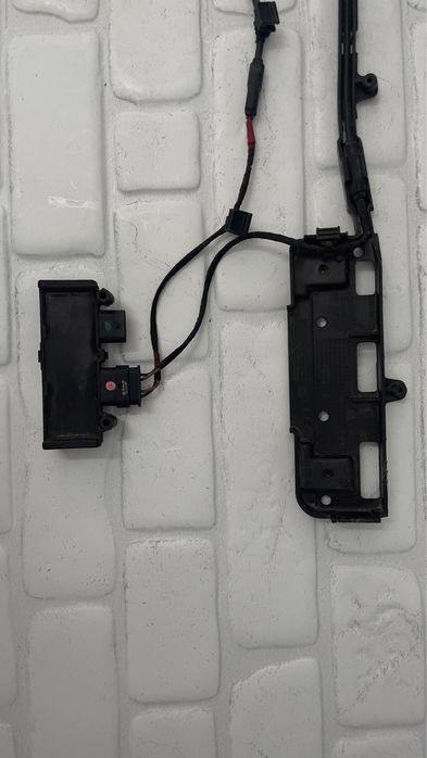 Сензор за багажник AUDI 3AA962243