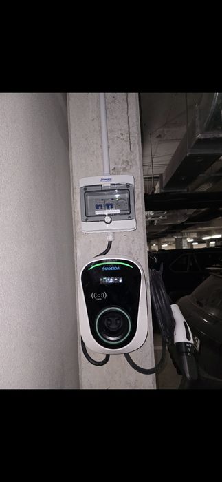 Electrician Certificat EV|Instalez orice tip de stație încărcare auto