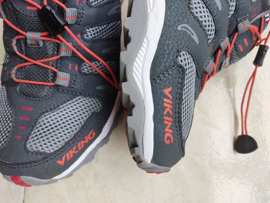 Туристически обувки номер 39