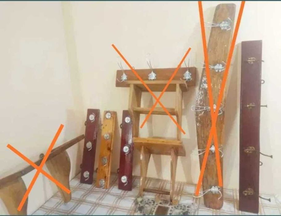 Закачалки.Винтидж стенни закачалки,етажерки,полици