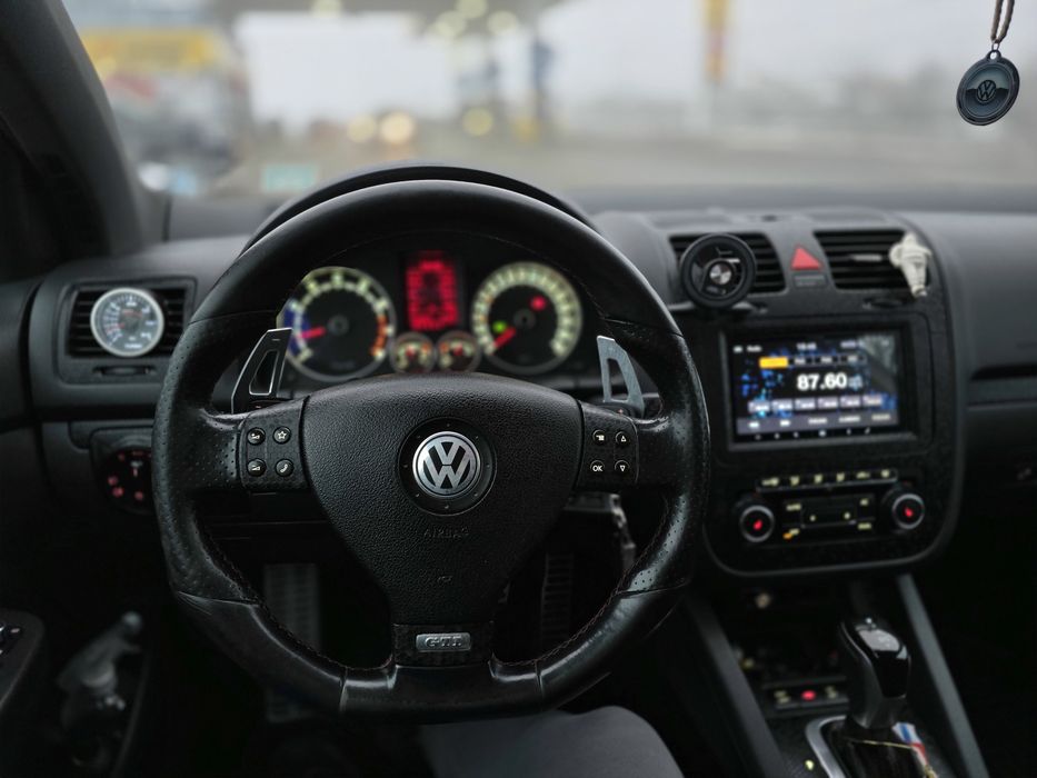 Golf 5 gti edition 30 - FARA SCHIMBURI-
