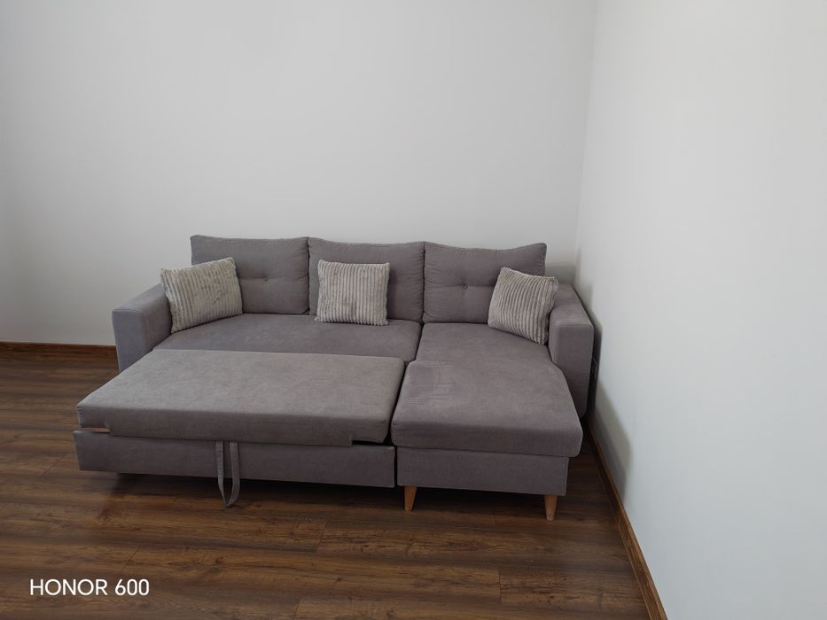 Vând coltar extensibil