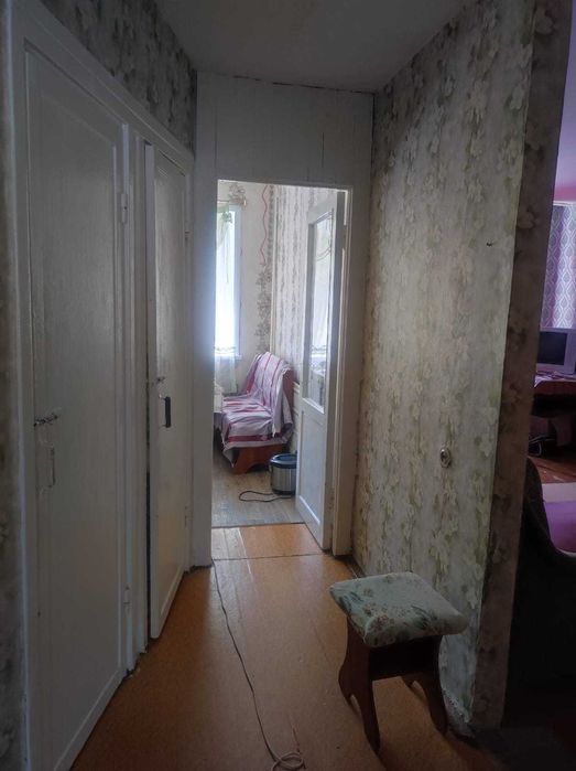 Продам 3-х комнатную в центре