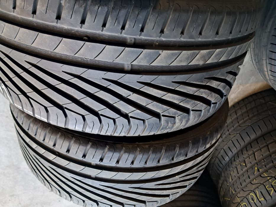 Anvelope second vara 255 35 R19 Uniroyal 7.8mm