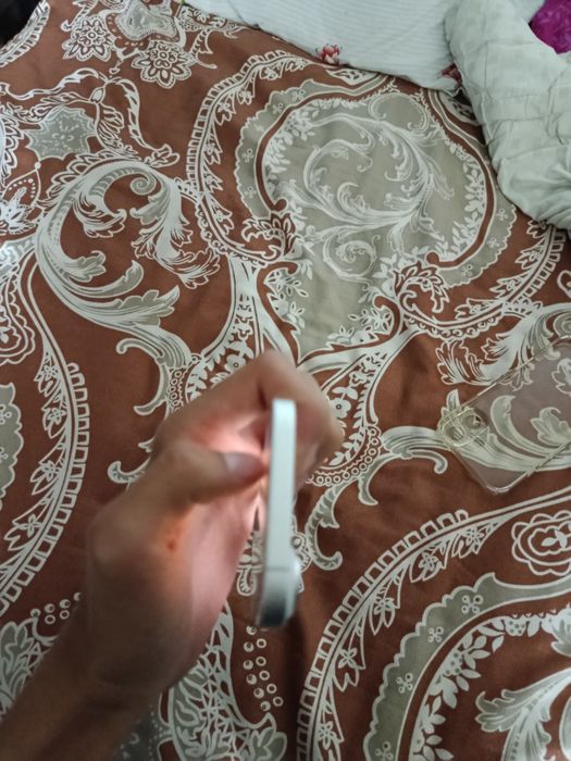 Iphone 16 128гббб