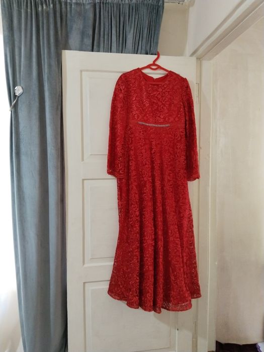 Красивая платья вечерная