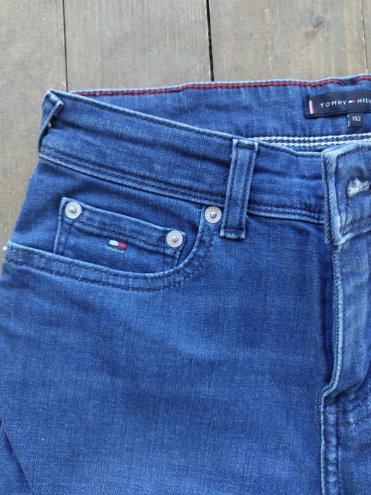 Детски дънки Tommy Hilfiger – нови с етикет, размер 152