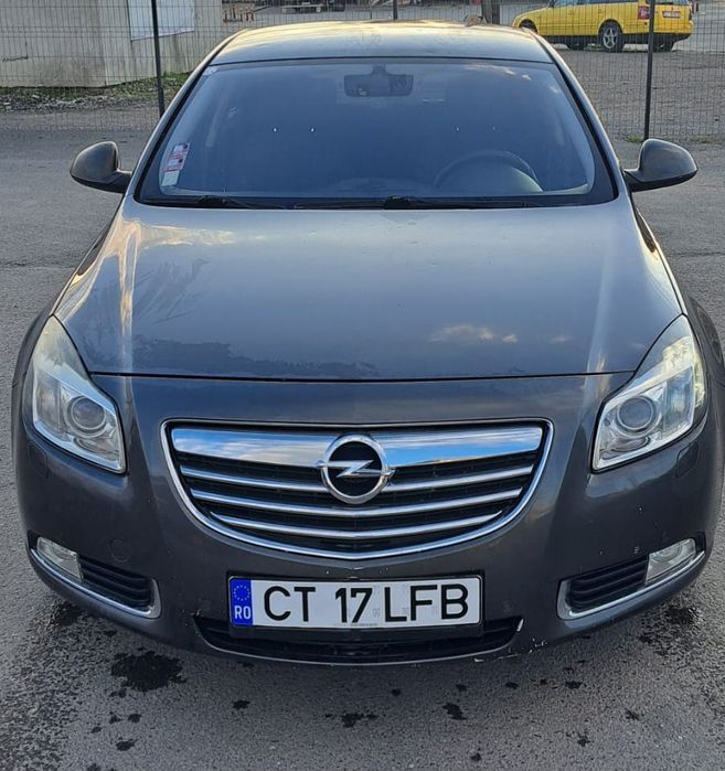 Opel Insignia Al doilea proprietar, fără accidente.