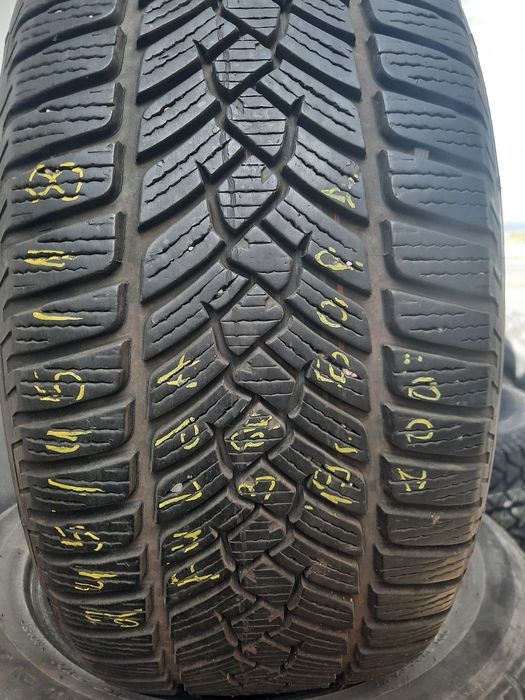 245/45/18;225/50/18;225/45/18;245/40/18;235/55/18 Зимни Гуми с борд