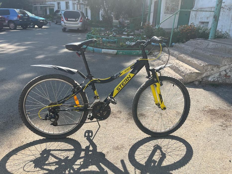 Продам велосипед подростковый 15000 тенге