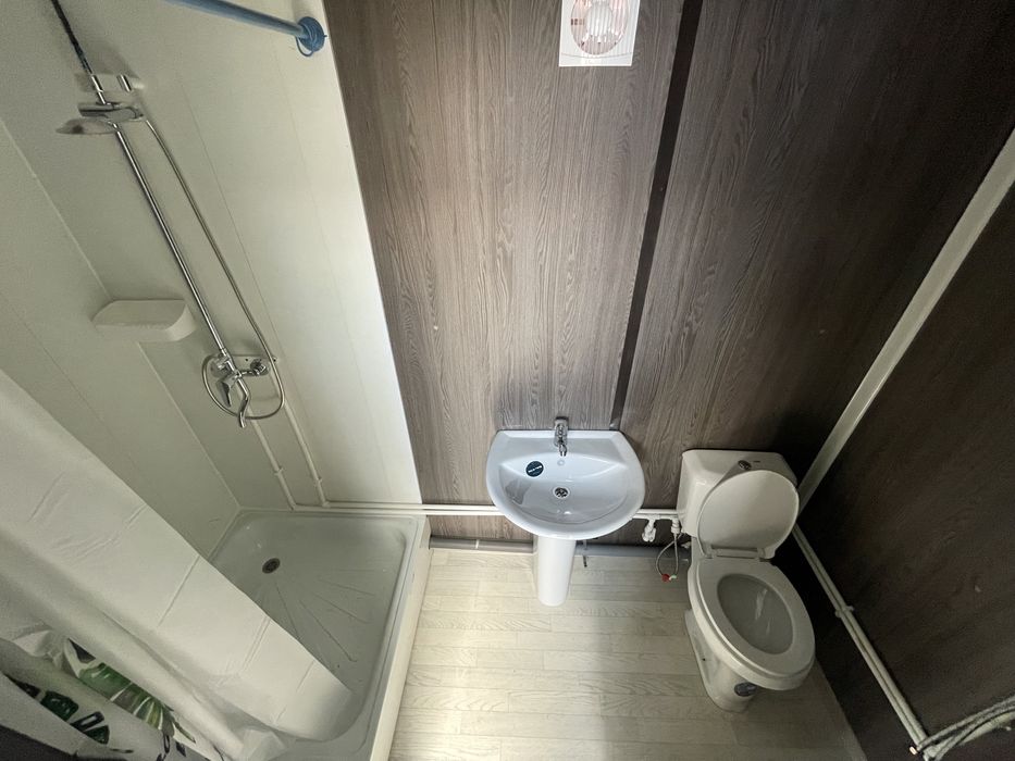 Контейнер жилой на 8-12 мест