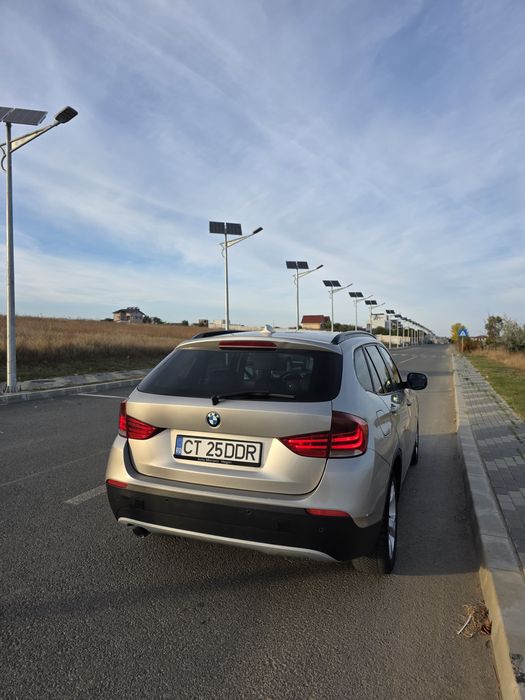 BMW X1 2012 — imagine 2