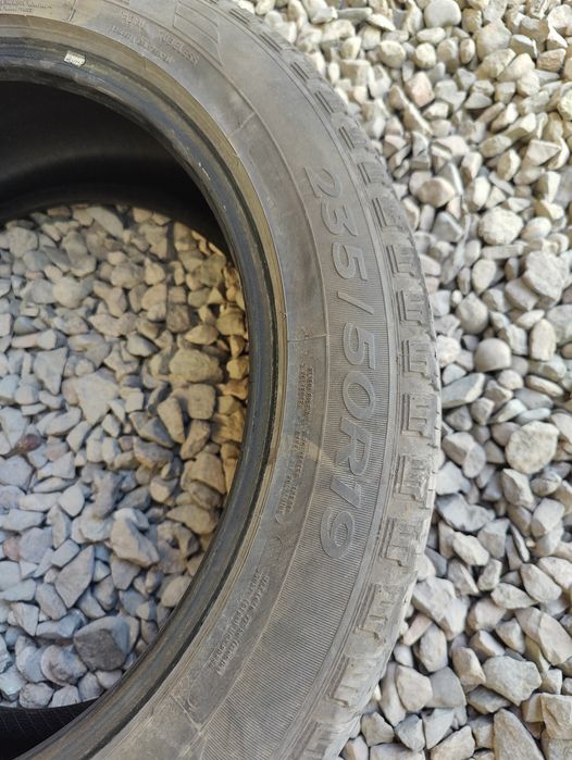 Продам шины Goodyear 235/50/19