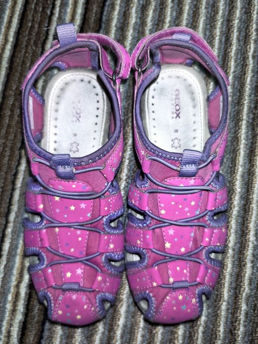 Vând sandale Geox Roxanne