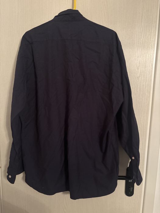 Риза T.M. Lewin носена, но изключително запазена