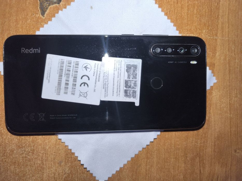 Продам Redmi note 8