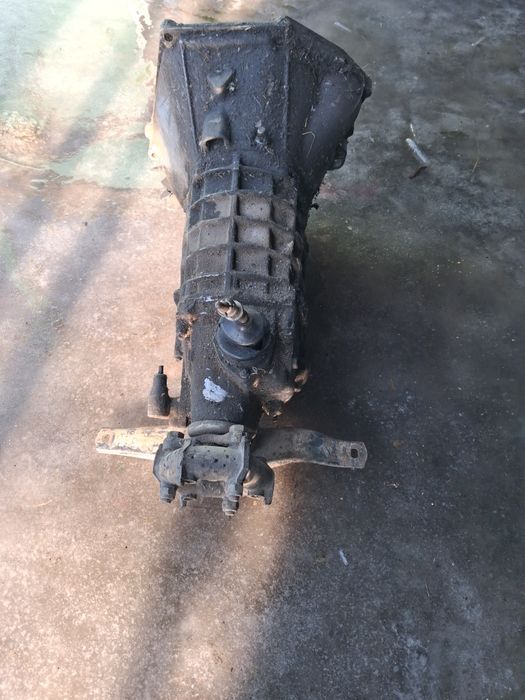 Продам коробку передач на ваз 2106