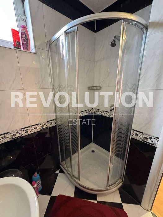 Дава се под наем Двустаен апартамент в Пловдив, Център - 70 кв.м за 600 € - Снимка #6