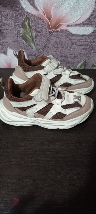 Обувь 35 размер в отличном состоянии