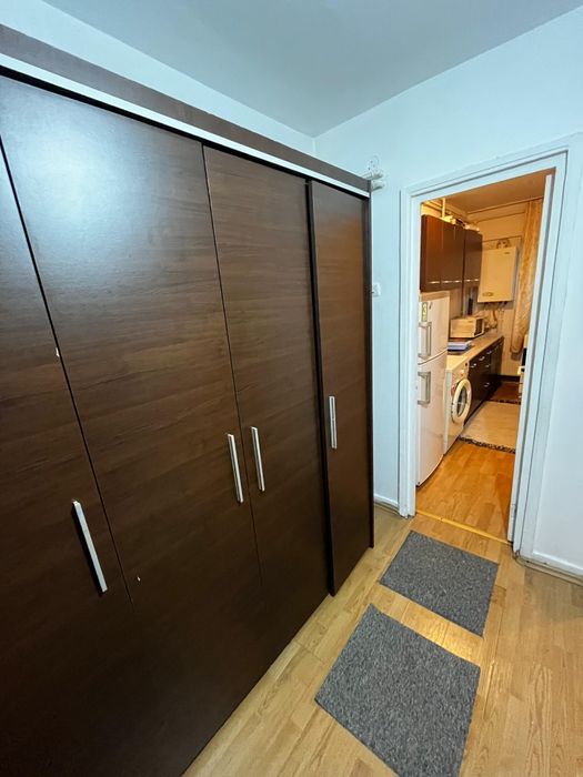 Imobiliare Garsonieră de închiriat