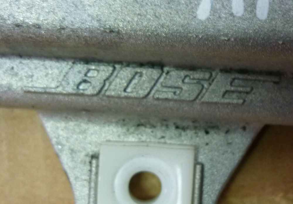 Ремонт усилвател BOSE за Alfa Romeo, Lancia, Opel , Infinity, Renult,