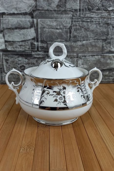 Стар, над 100 г. сервиз за 6 човека - Carl Tielsch