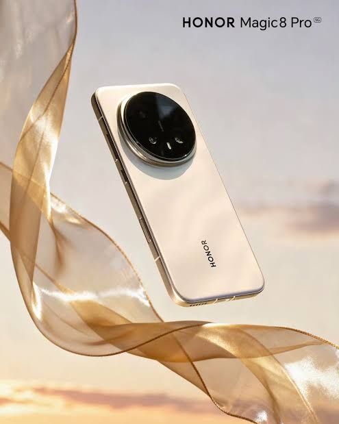 Продам Honor Magic 8 Pro Gold