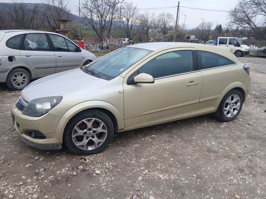 Opel Astra 1.7 dth 2005 г на части