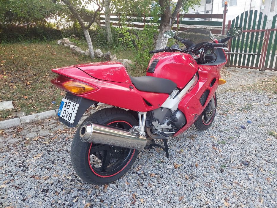 Honda VFR 800 FI / schimb
